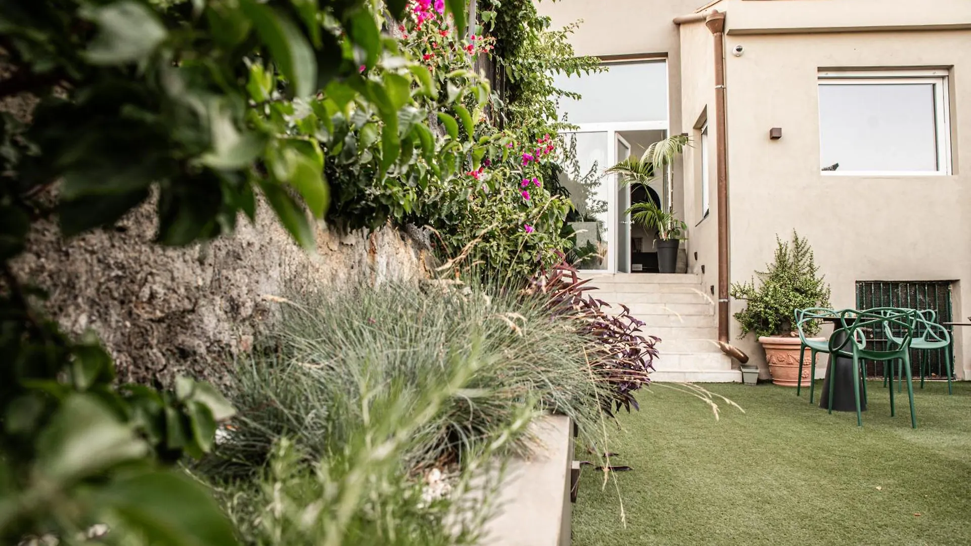 Luxury B&B Euphorbia Acireale 0*,  Italy